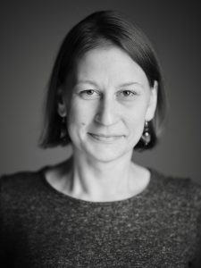 Portrét Lenka Dzadíková 1 - foto Dorota Holubová